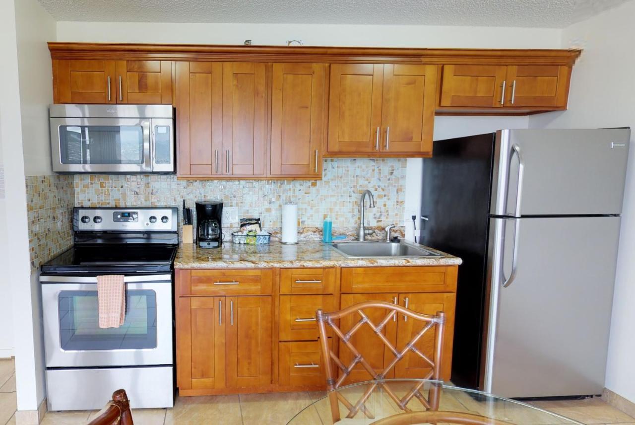 Deluxe Panoramic Mountain View Condo - 37Th Floor, Free Parking & Wifi Condo هونولولو المظهر الخارجي الصورة